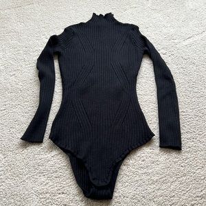 Timing Black cable bodysuit